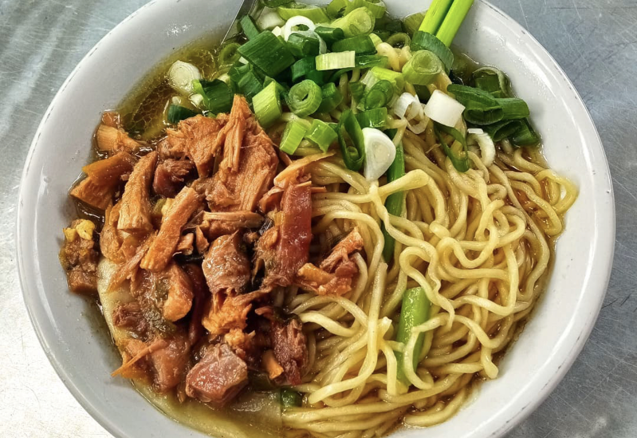 Mie Ayam Babat Mas Udin: Nikmati Keunikan Rasa di Jantung Cilacap